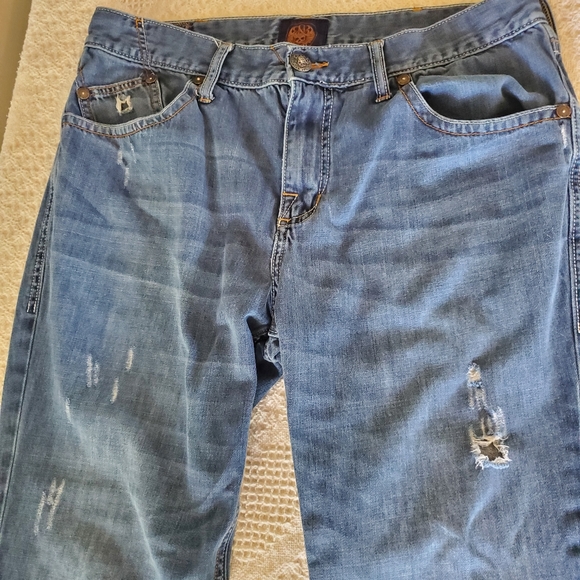 Vintage Rock Republic distressed men's jeans 36/34 Thick stitching and skulls - Picture 2 of 16